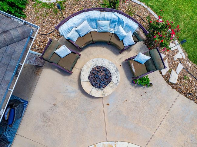 17087 County Road 266, Home with 3 bedrooms, 4 bathrooms and 2 parking in East Bernard TX | Image 16