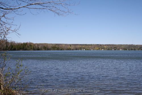 1912 S Orr Lake Rd, Elmvale, ON, L0L1P0 | Card Image