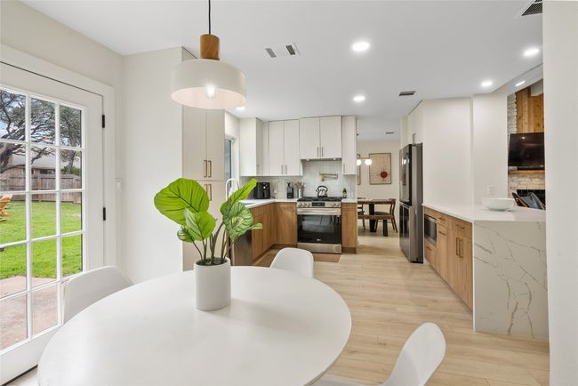 1703 Kimmerling Ln, House other with 4 bedrooms, 3 bathrooms and null parking in Austin TX | Image 13