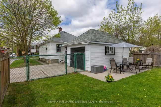 706 Monaghan Rd, House other with 3 bedrooms, 1 bathrooms and 2 parking in Peterborough ON | Image 46