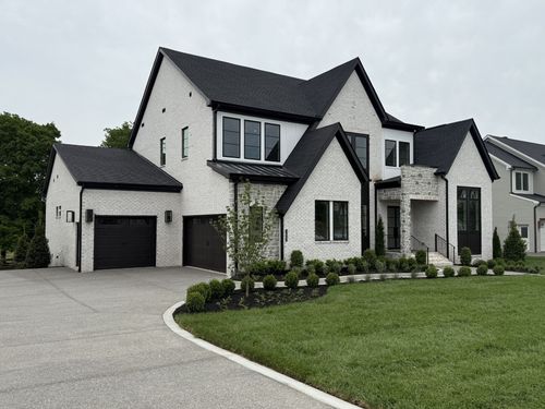 1552 White Barn Way, Brentwood, TN, 37027-2104 | Card Image