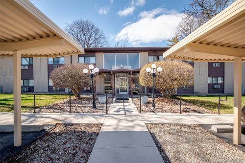 apt-218-995 N Cass Lake Rd, Waterford, MI, 48328-2380 | Card Image