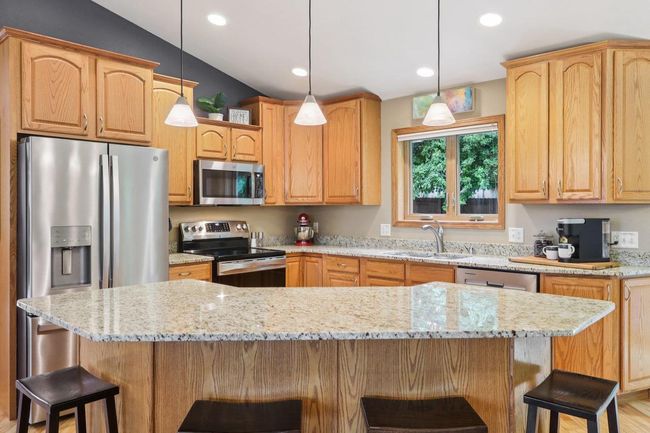 3176 Weybridge Drive, House other with 4 bedrooms, 3 bathrooms and null parking in Sun Prairie WI | Image 5