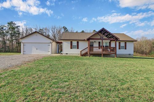 324 Fitzgerald Ln, Jamestown, TN, 38556-7408 | Card Image