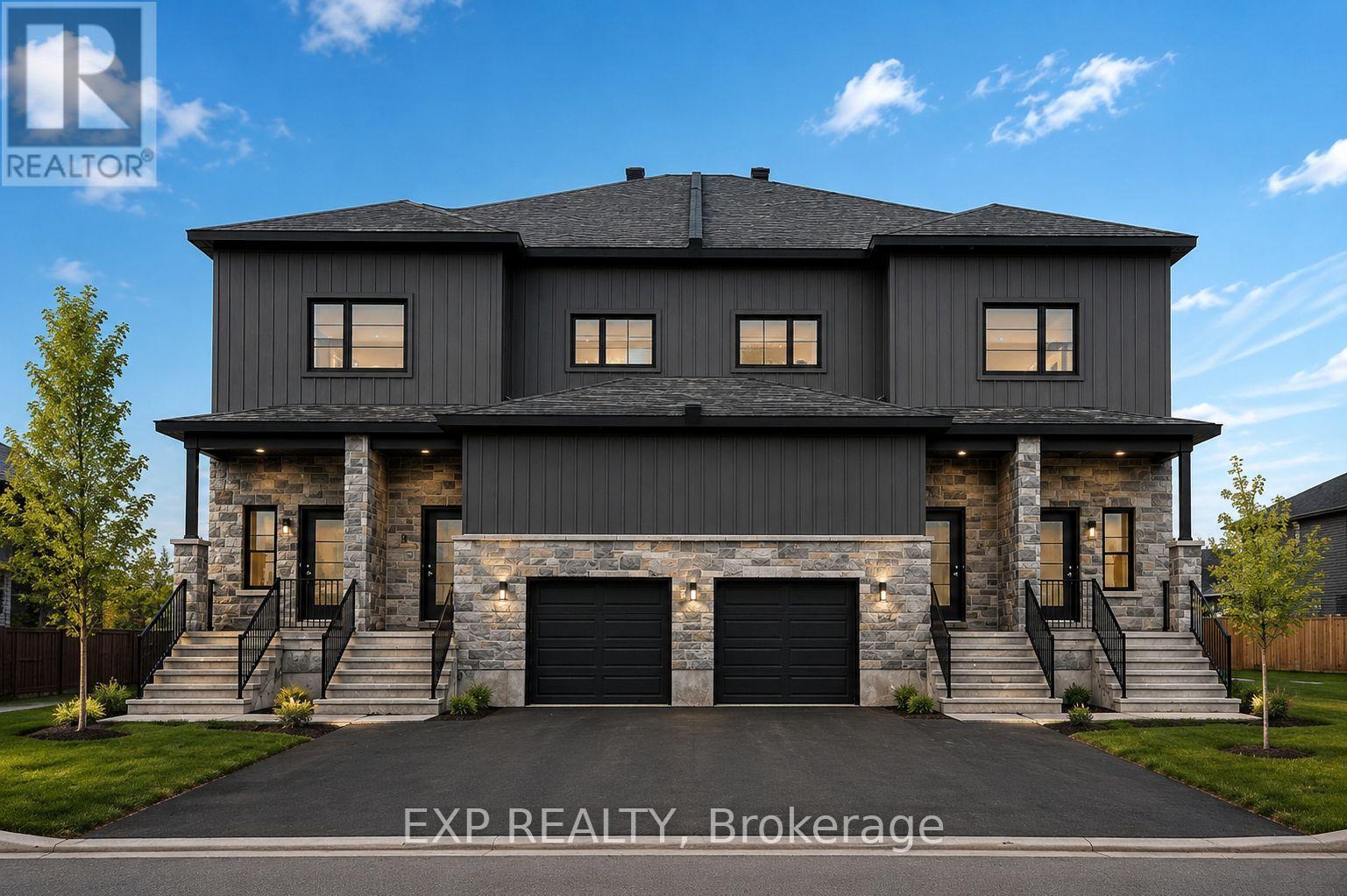 Residential Lease in Russell