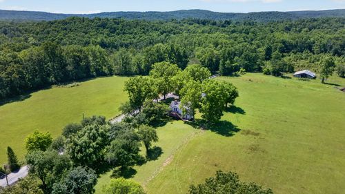 697 Bottom Rd, Palmer, TN, 37365-2506 | Card Image