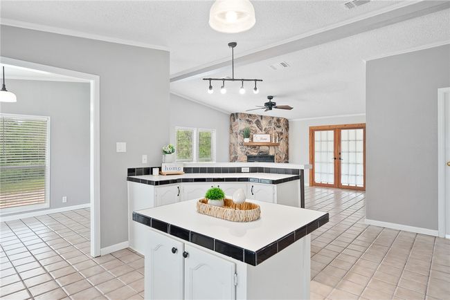 5768 Mockingbird Ln, House other with 4 bedrooms, 2 bathrooms and null parking in Mathis TX | Image 16