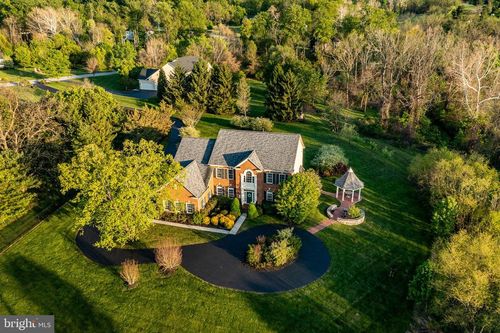 12 Schofield Rd, PHOENIXVILLE, PA, 19460-5768 | Card Image