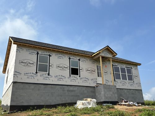 811 N Dickerson Chapel Rd, Lebanon, TN, 37087-8150 | Card Image