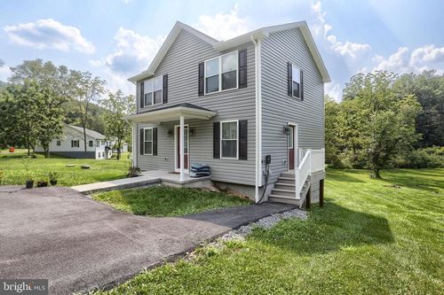4118 Buckwheat Rd, MILLERSTOWN, PA, 17062-8738 | Card Image