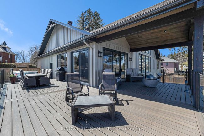 1048 Boucher Cres, House other with 5 bedrooms, 3 bathrooms and 6 parking in Manotick ON | Image 16