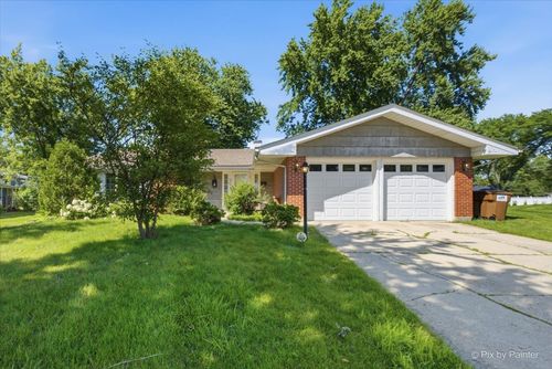 23W222 Westchester Ct, Glen Ellyn, IL, 60137-6512 | Card Image