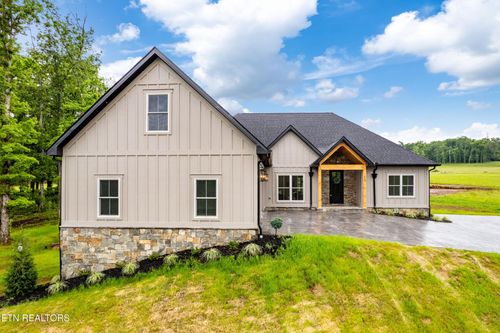909 Sophie Drive Drive, Greenback, TN, 37742 | Card Image