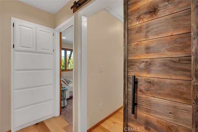 entrance to pantry | Image 27