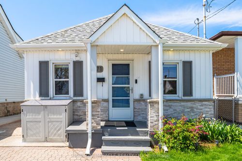 71 Beland Ave N, Hamilton, ON, L8H6C2 | Card Image