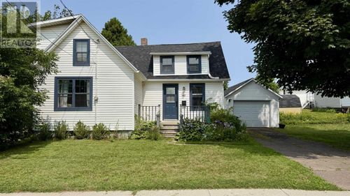 407 Willow Ave, Summerside, PE, C1N2B4 | Card Image