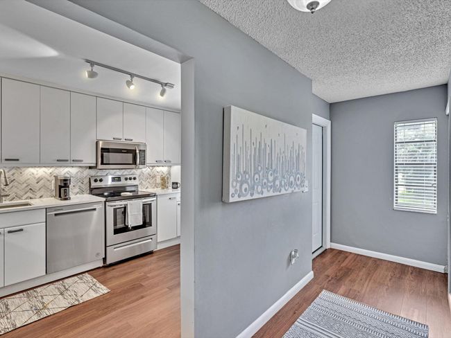 APT-7H - 9199 Pecky Cypress Ln, Condo with 3 bedrooms, 2 bathrooms and null parking in Boca Raton FL | Image 6