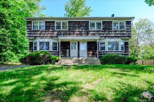 43 Evert St, Huntingtn Sta, NY, 11746-3541 | Card Image