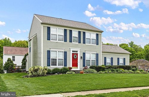 11 Buttonwood Ct, Newark, DE, 19702-2742 | Card Image