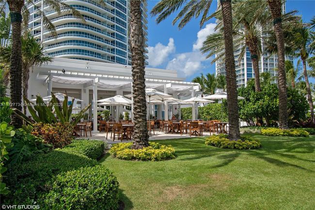 UNIT-5 - 100 S Pointe Dr, Condo with 1 bedrooms, 1 bathrooms and null parking in Miami Beach FL | Image 17