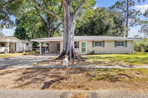 233 Normandy Rd, Lafayette, LA, 70503-4306 | Card Image