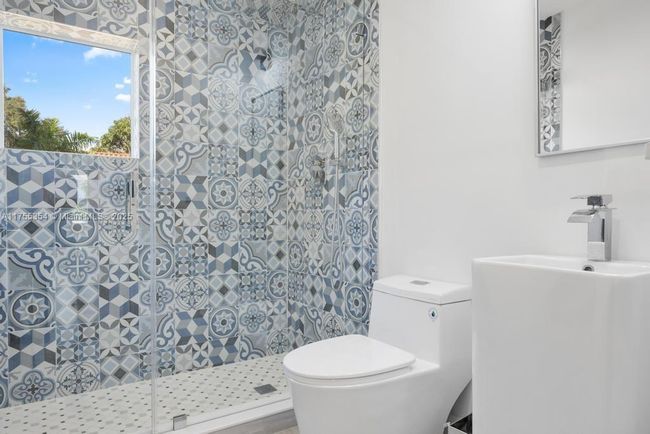 2300 Tequesta Ln, House other with 5 bedrooms, 5 bathrooms and null parking in Coconut Grove FL | Image 17