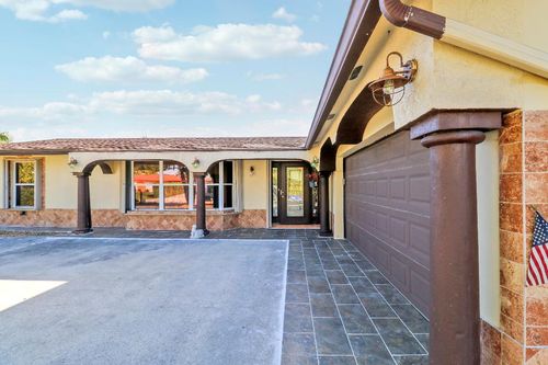 10868 Larch Ct, Palm Beach Gardens, FL, 33418-3918 | Card Image