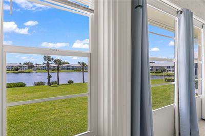 347 - 347 N Grove Isle Circle, Home with 2 bedrooms, 2 bathrooms and null parking in Vero Beach FL | Image 2