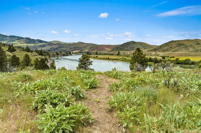 9701 Mt Highway 200, House other with 3 bedrooms, 2 bathrooms and null parking in Dixon MT | Image 59