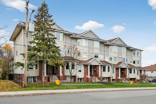 12-1400 Wildberry Crt, Ottawa, ON, K1C7K6 | Card Image