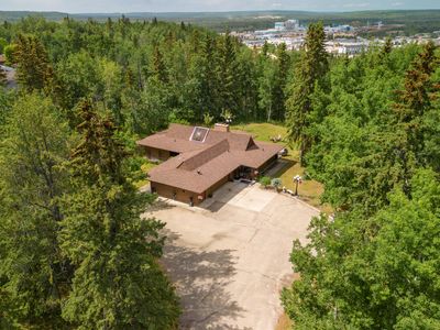 4704 Sakwatamau Dr, House detached with 5 bedrooms, 3 bathrooms and 6 parking in Whitecourt AB | Image 3