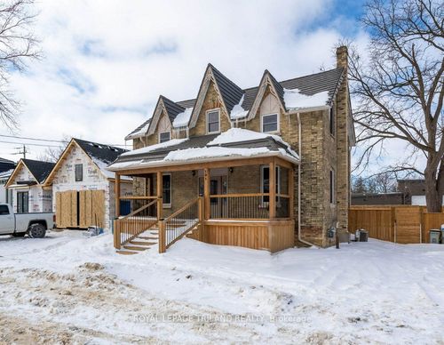 191 Catherine St, Parkhill, ON, N0M2K0 | Card Image