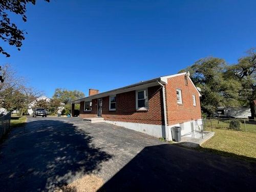 1910 Mercer Ave Nw, Roanoke, VA, 24017-6134 | Card Image