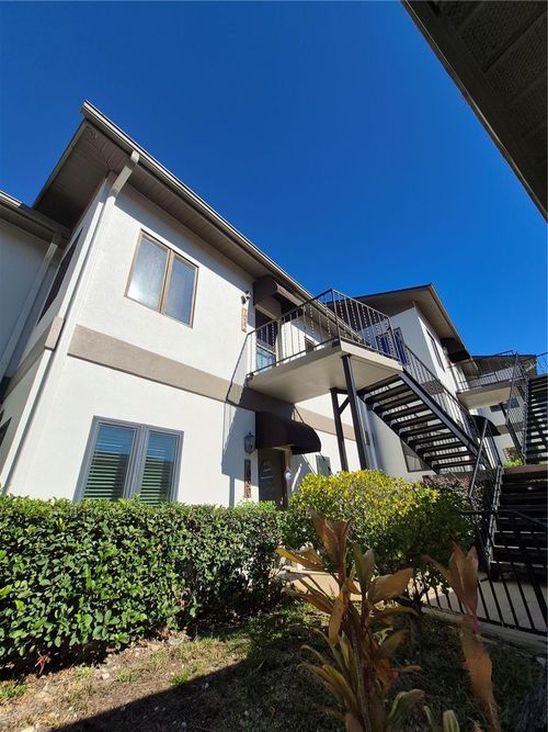 7032 River Run Blvd, WEEKI WACHEE, FL, 34607-4051 | Card Image