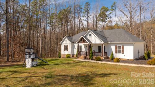 245 Rocky River Rd, Mooresville, NC, 28115-9793 | Card Image