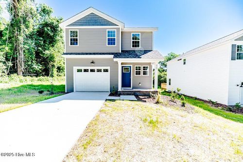 925 W Massachusetts Ave, Southern Pines, NC, 28387-4615 | Card Image