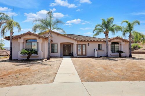 4009 Flowerwood Lane, Fallbrook, CA, 92028 | Card Image