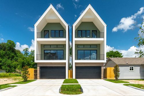a-6822 Sidney St, Houston, TX, 77021-4943 | Card Image