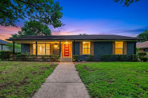 5821 Clendenin Ave, Dallas, TX, 75228-6038 | Card Image