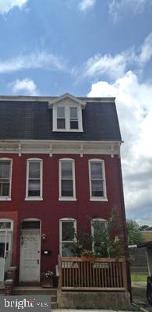 2nd-40 N Belvidere Ave, YORK, PA, 17401-3346 | Card Image