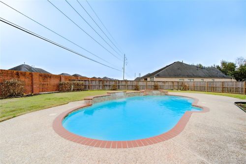 5007 Jade Cove Ct, Sugar Land, TX, 77479-3385 | Card Image