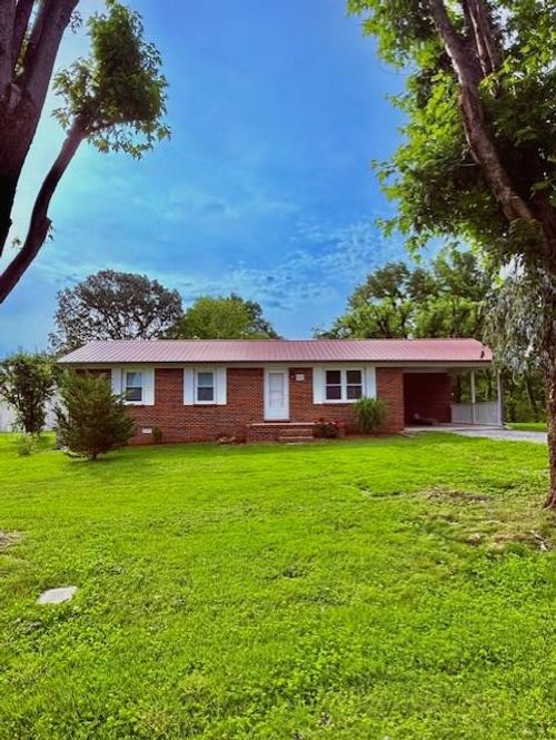 2835 Deck Mountain Rd, COOKEVILLE, TN, 38506-6115 | Card Image