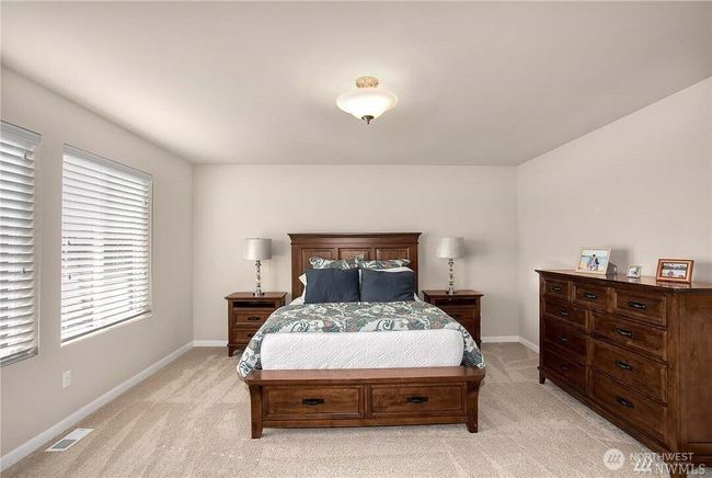 Home is being rented unfurnished. | Image 7
