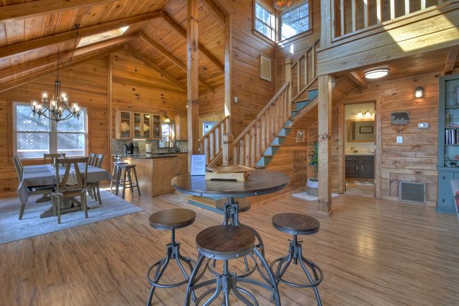 368 Walnut Rdg, Home with 4 bedrooms, 2 bathrooms and null parking in Ellijay GA | Image 15