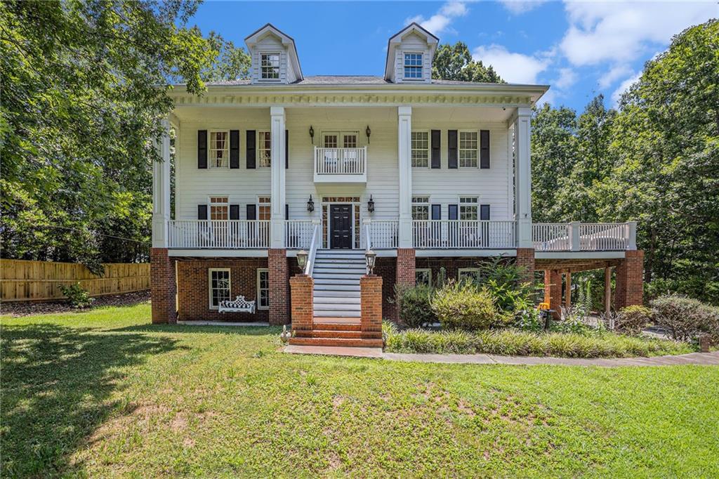 Arnold Rd, Lawrenceville, GA 30044