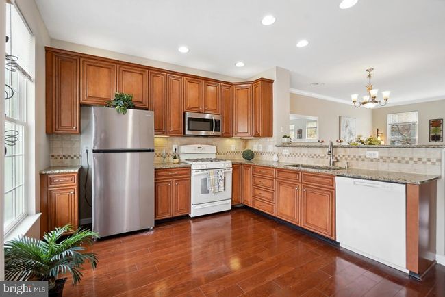 42812 Smallwood Ter, Townhouse with 3 bedrooms, 4 bathrooms and null parking in CHANTILLY VA | Image 18