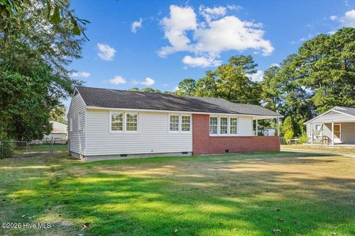 1305 Robin St, Goldsboro, NC, 27534-2365 | Card Image