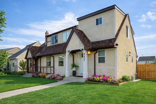 4547 Passchendaele Rd Sw, Calgary, AB, T2T6C9 | Card Image