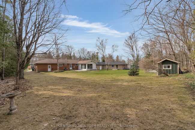 3763 Whitecap Dr, House other with 3 bedrooms, 2 bathrooms and 5 parking in Innisfil ON | Image 31