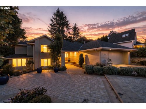 1912 Sunburst Ter, West Linn, OR, 97068-4801 | Card Image